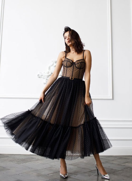 Черное двуслойное миди-платье 