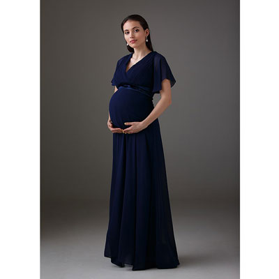 Длинное темно-синее платье для беременной фотосессии