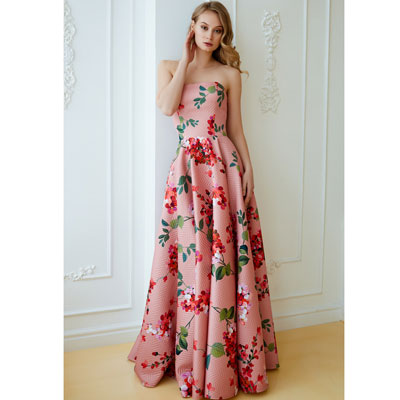 Длинное розовое платье с открытыми плечами напрокат