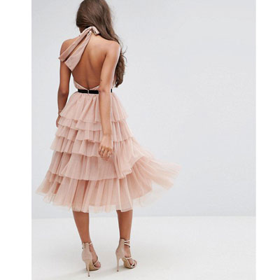Розовое платье с открытой спиной напрокат для фотосессии